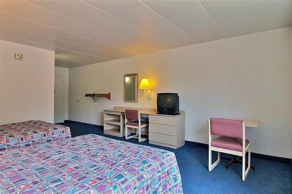 Motel 6-Merrillville, In Room photo